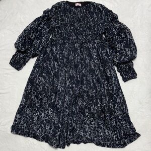 Stylish Dress in Black and Gray